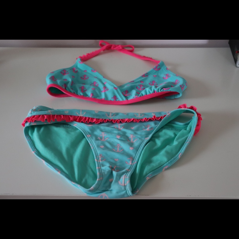 Swimsuit - Picture 2 of 2